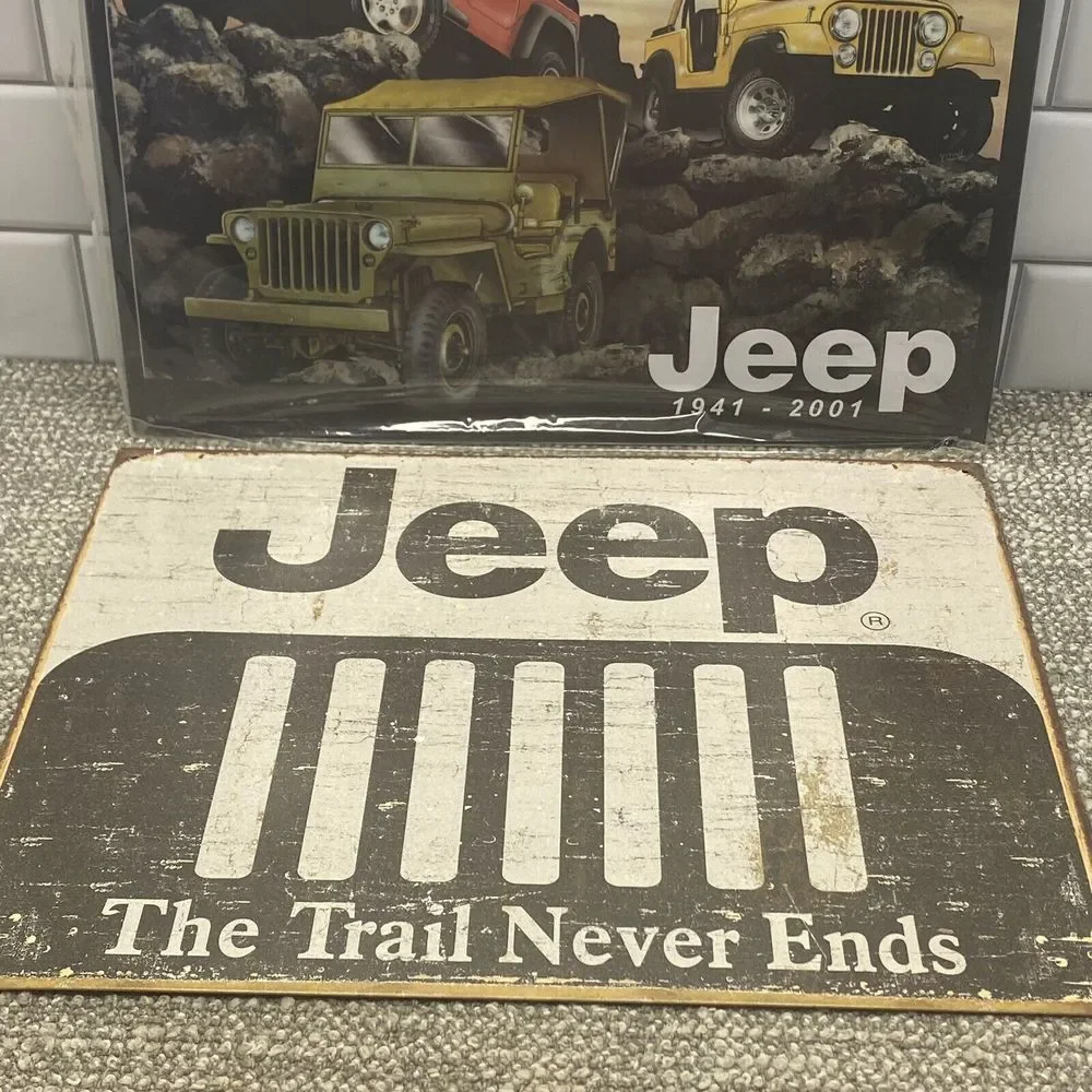 Jeep Signs Set Of 2 One New Sealed‎ Garage Man Cave Jeep Collectors Nice Signage